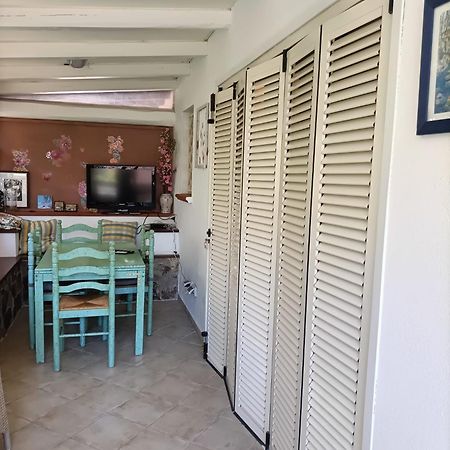 Bed And Breakfast Da Gigi E Antonella Porto Rotondo Exterior photo