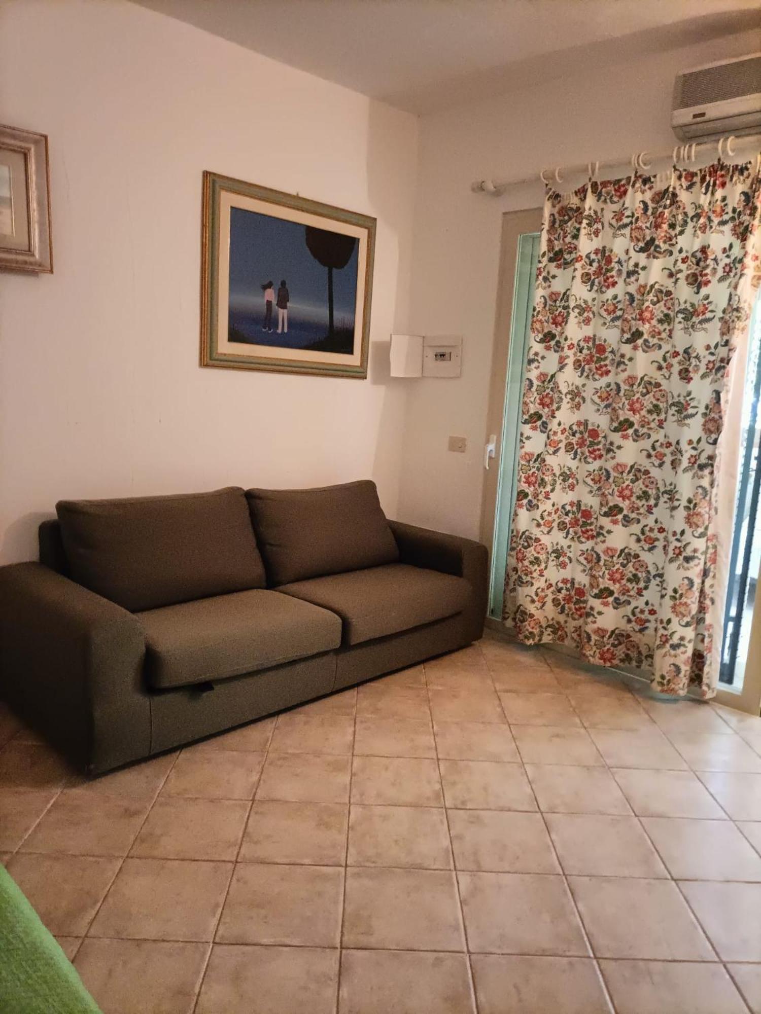 Bed And Breakfast Da Gigi E Antonella Porto Rotondo Exterior photo