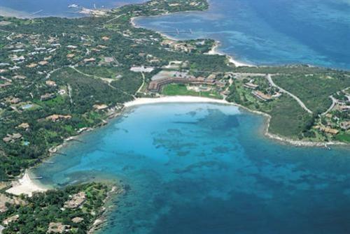 Bed And Breakfast Da Gigi E Antonella Porto Rotondo Exterior photo